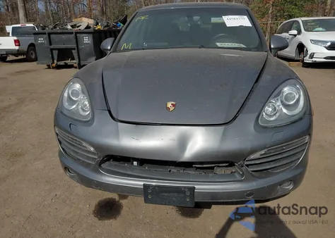 2013 Porsche Cayenne z USA, uszkodzony, nr VIN WP1AA2A23DLA03197